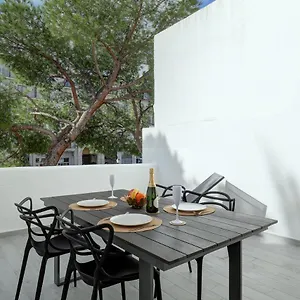 One Bedroom Walking Distance To Puerto Banus Apartment